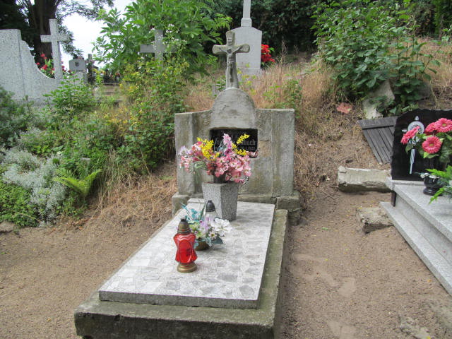 Grób Jadwiga Rubach