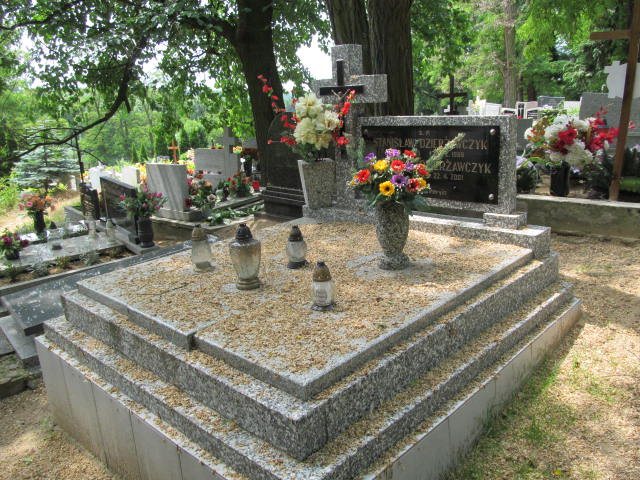 Grób Stanisław Dzierżawczyk