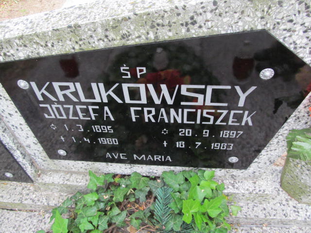 Józefa Krukowska 1895 Dolsk - Grobonet - Wyszukiwarka osób pochowanych