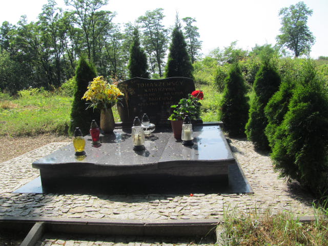 Grób Tadeusz Tomaszewski